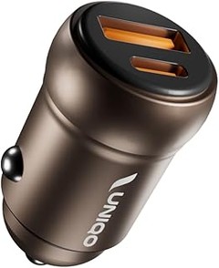 ¿Cuál es mejor: Cargadores de Coche con Power Delivery o Convencionales?