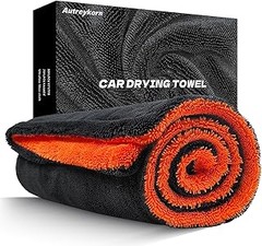 ¿Cuánto cuesta una toalla de microfibra absorbente para coches?